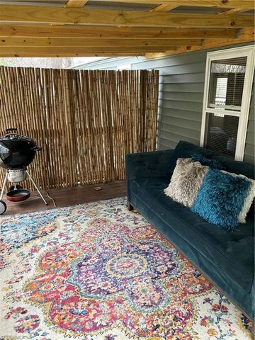 2658 Valleyspring Road, Kernersville, NC 27284