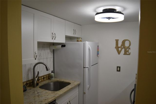 4746 AZALEA DRIVE 208C, New Port Richey, FL 34652