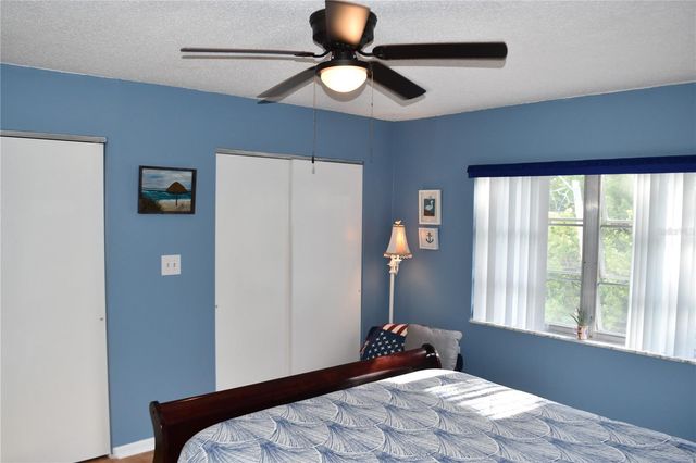 4746 AZALEA DRIVE 208C, New Port Richey, FL 34652