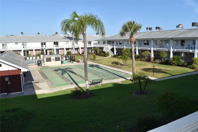 4746 AZALEA DRIVE 208C, New Port Richey, FL 34652