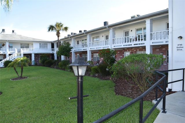 4746 AZALEA DRIVE 208C, New Port Richey, FL 34652