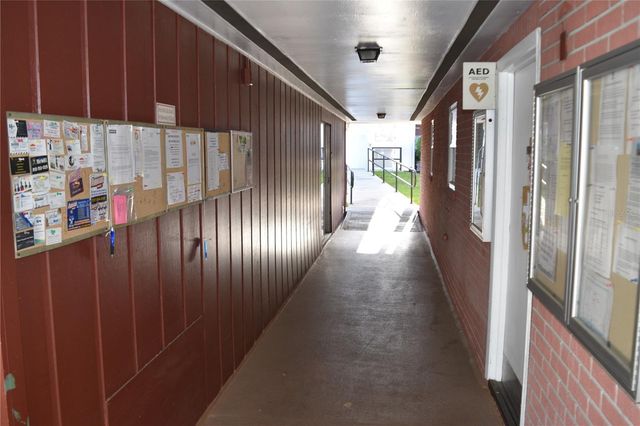 4746 AZALEA DRIVE 208C, New Port Richey, FL 34652