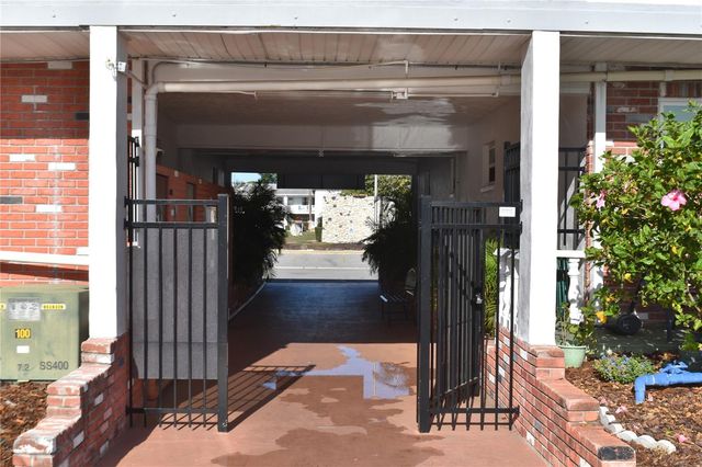 4746 AZALEA DRIVE 208C, New Port Richey, FL 34652