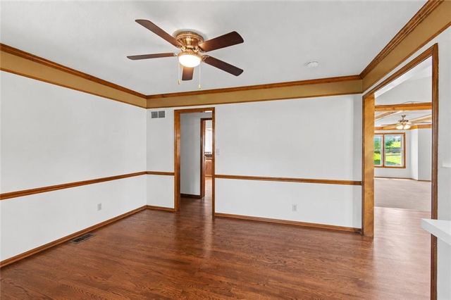 6724 N Quincy Circle, Kansas City, MO 64119