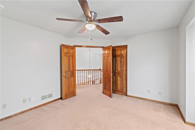 6724 N Quincy Circle, Kansas City, MO 64119