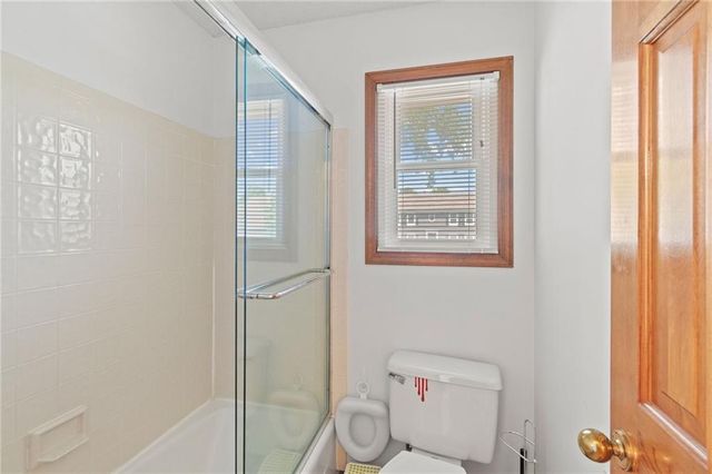 6724 N Quincy Circle, Kansas City, MO 64119