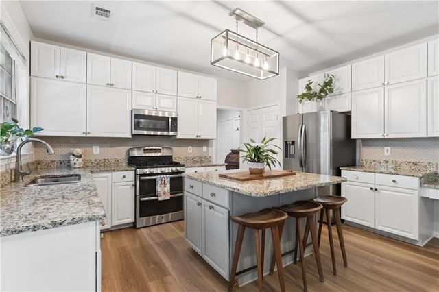 507 Elkhorn Place, Woodstock, GA 30189