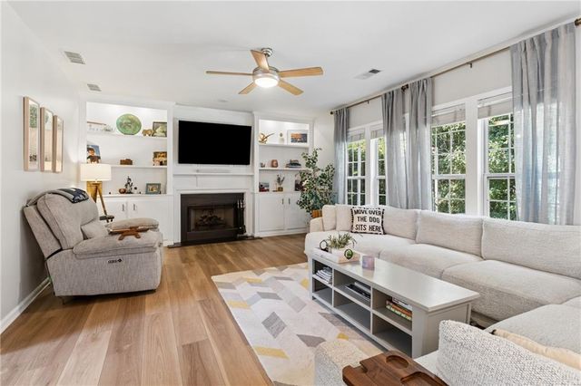 507 Elkhorn Place, Woodstock, GA 30189