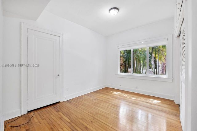 1042 Sorolla Ave, Coral Gables, FL 33134