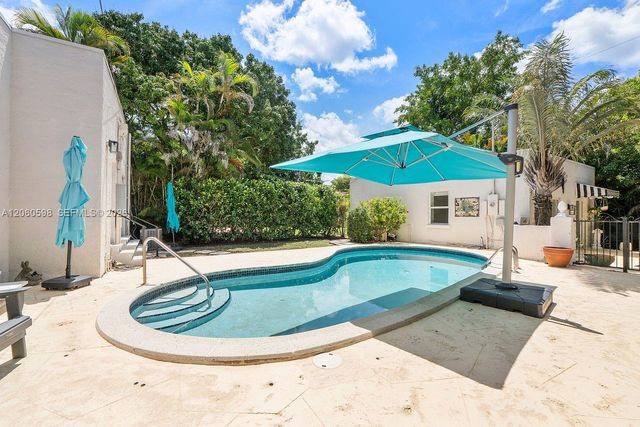 1042 Sorolla Ave, Coral Gables, FL 33134