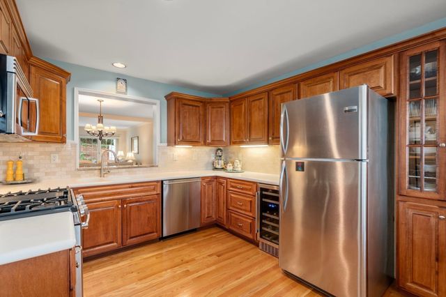 9 Highcroft Way 9, Hopkinton, MA 01748
