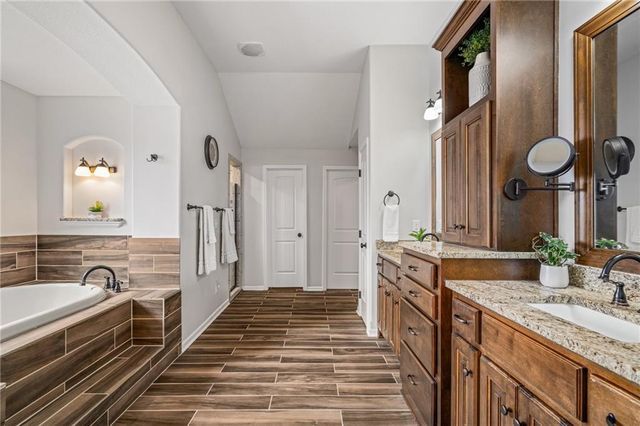 16331 S Ryckert Street, Olathe, KS 66062