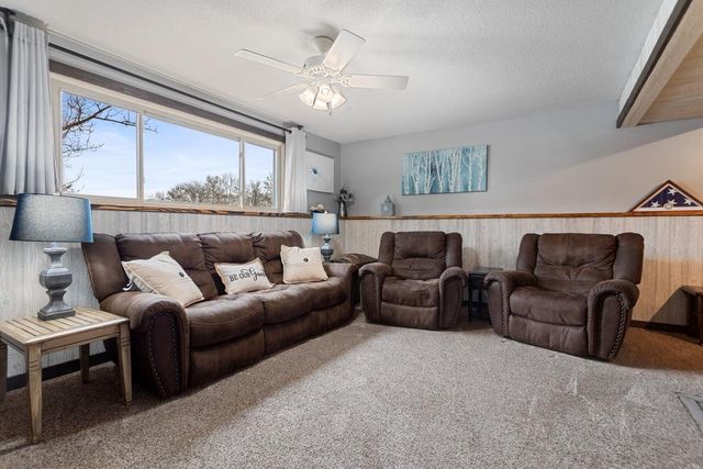 45325 Forest Boulevard, Harris, MN 55032