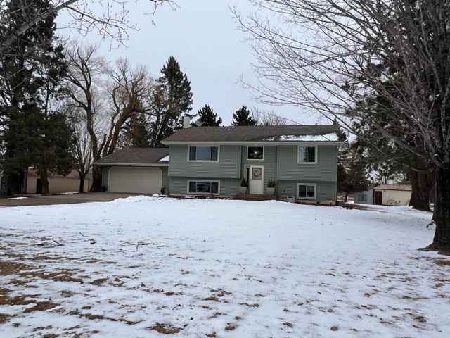 45325 Forest Boulevard, Harris, MN 55032