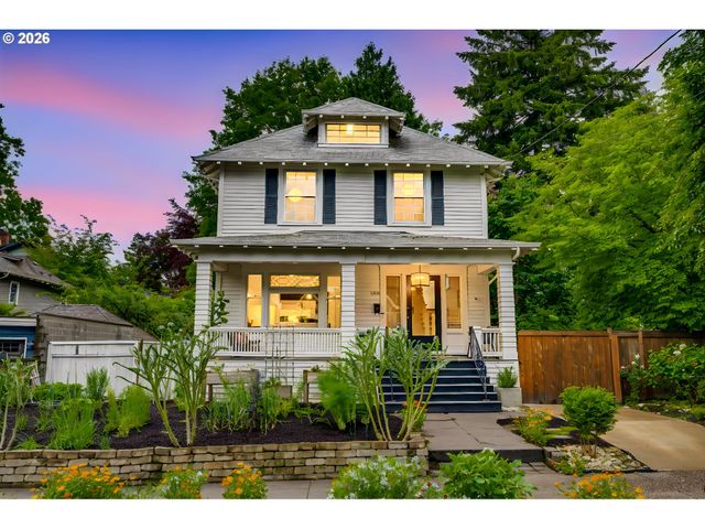 1927 Ne 24TH Ave, Portland, OR 97212
