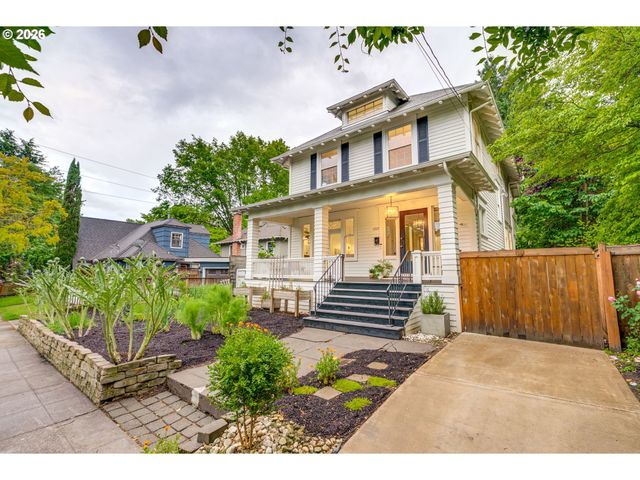 1927 Ne 24TH Ave, Portland, OR 97212