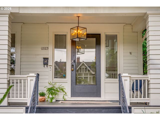 1927 Ne 24TH Ave, Portland, OR 97212