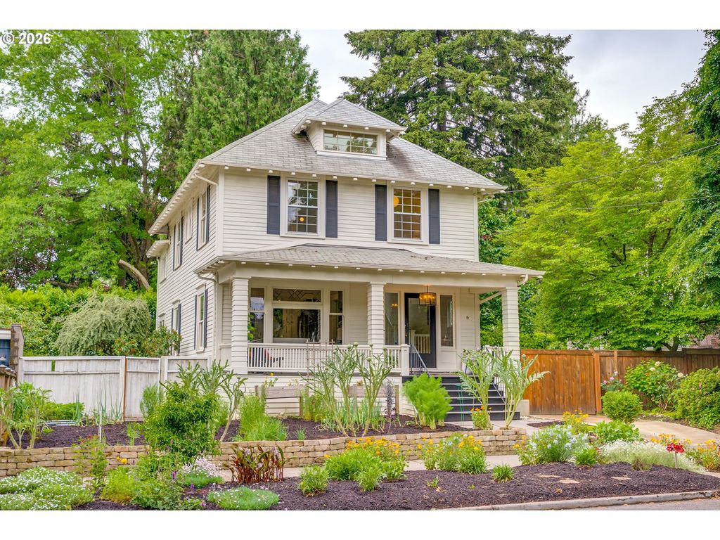 1927 Ne 24TH Ave, Portland, OR 97212