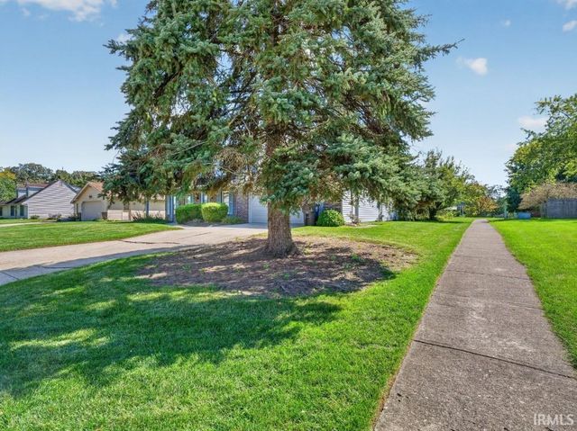6610 Laurelwood Cove, Fort Wayne, IN 46835