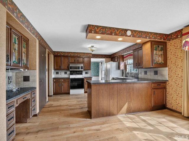 6610 Laurelwood Cove, Fort Wayne, IN 46835