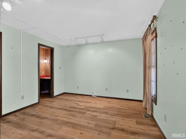 6610 Laurelwood Cove, Fort Wayne, IN 46835