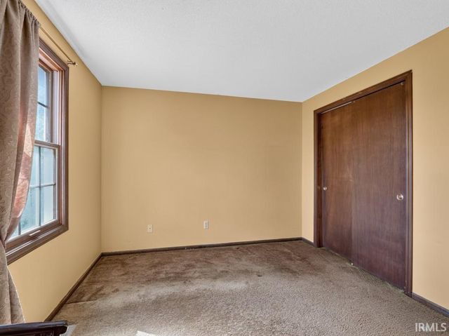 6610 Laurelwood Cove, Fort Wayne, IN 46835