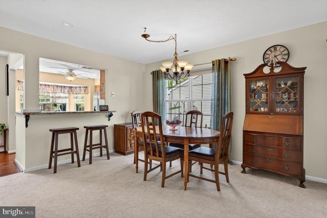 413 ASTER PL, Mount Laurel, NJ 08054