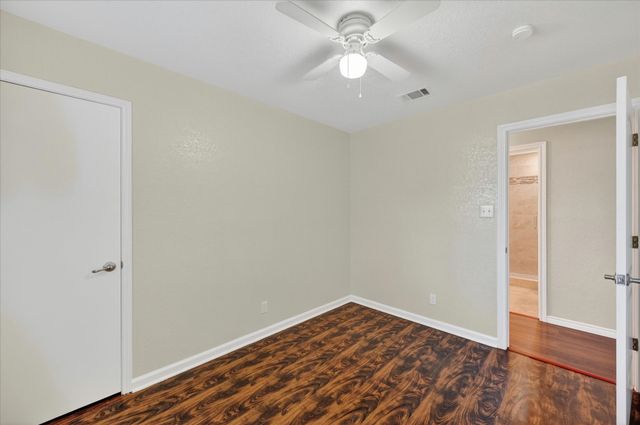 1419 Woodfern Drive, Arlington, TX 76018