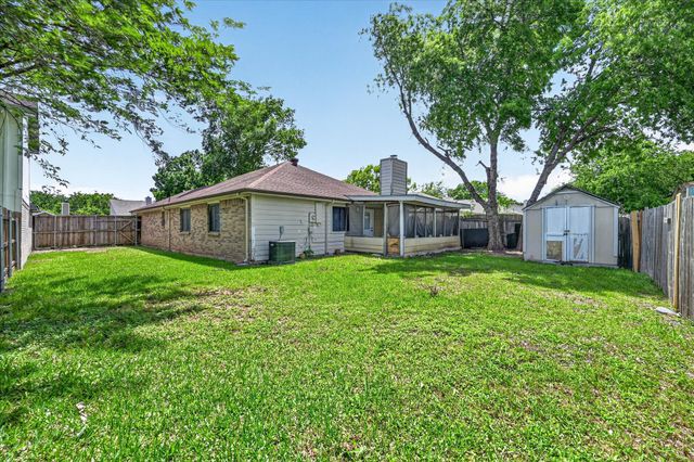 1419 Woodfern Drive, Arlington, TX 76018