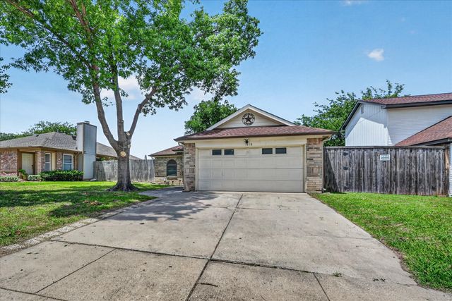 1419 Woodfern Drive, Arlington, TX 76018