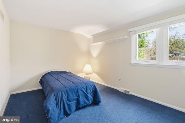 1561 TANGLEWOOD, West Chester, PA 19380