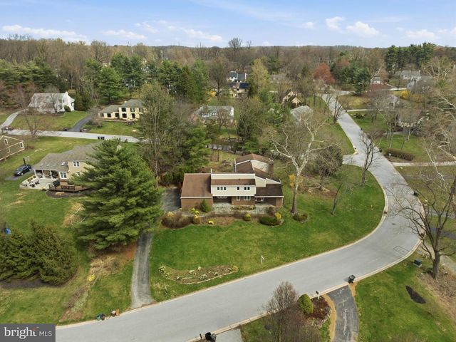 1561 TANGLEWOOD, West Chester, PA 19380