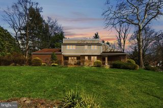 1561 TANGLEWOOD, West Chester, PA 19380