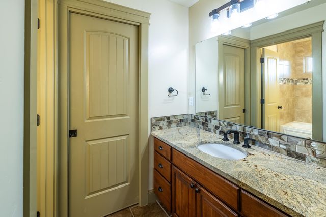 1818 W Silver Creek Court, Nampa, ID 83686
