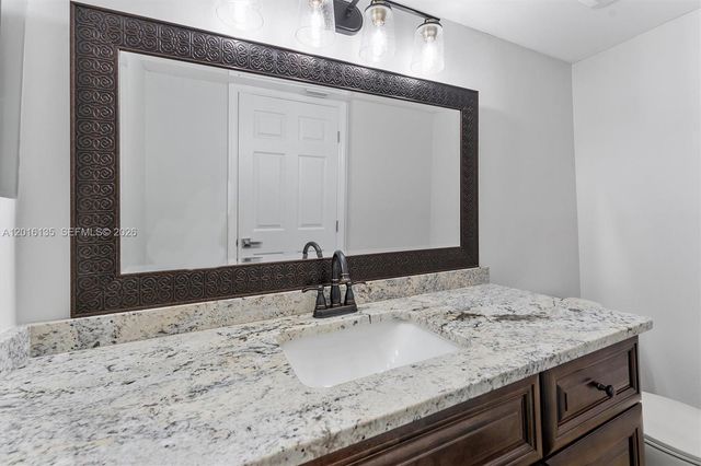 7225 Promenade Dr 102, Boca Raton, FL 33433