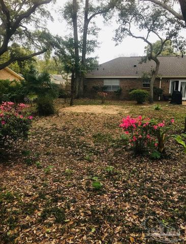 5705 Admiral Doyle Rd, Pensacola, FL 32506