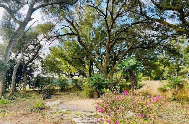 5705 Admiral Doyle Rd, Pensacola, FL 32506