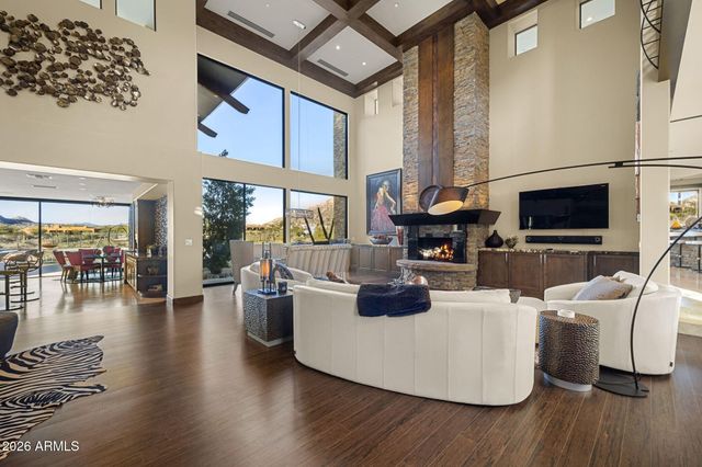 10570 E Pinnacle Peak Road, Scottsdale, AZ 85255