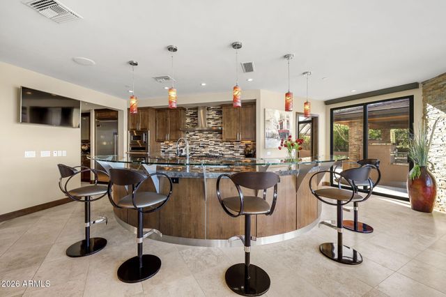 10570 E Pinnacle Peak Road, Scottsdale, AZ 85255