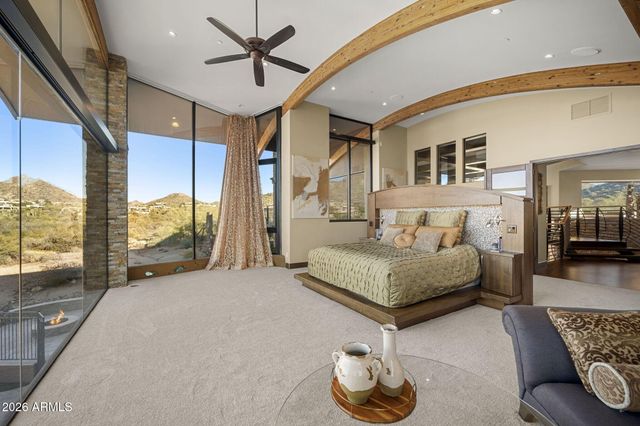 10570 E Pinnacle Peak Road, Scottsdale, AZ 85255