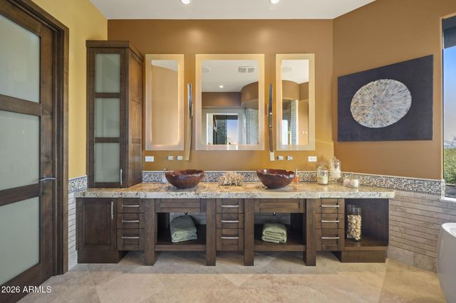 10570 E Pinnacle Peak Road, Scottsdale, AZ 85255