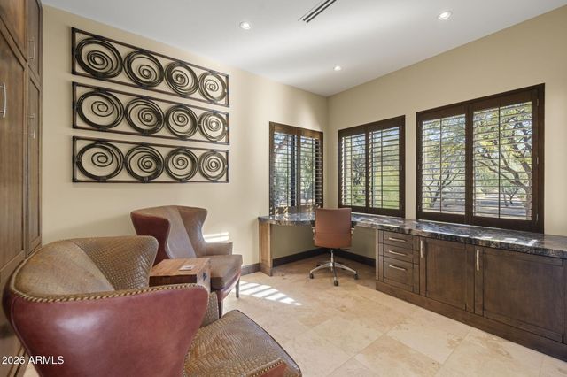 10570 E Pinnacle Peak Road, Scottsdale, AZ 85255