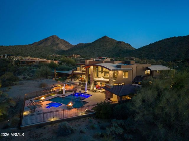 10570 E Pinnacle Peak Road, Scottsdale, AZ 85255