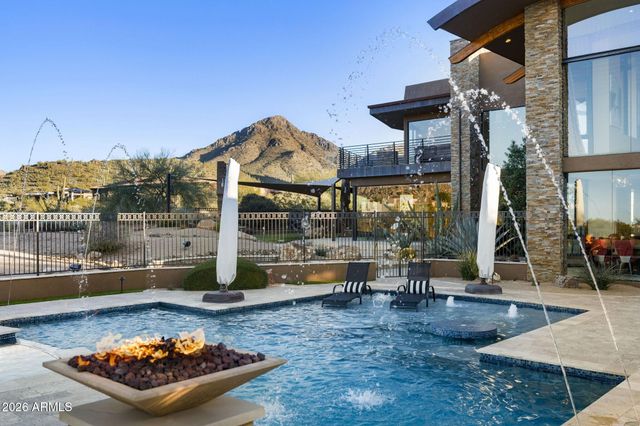 10570 E Pinnacle Peak Road, Scottsdale, AZ 85255