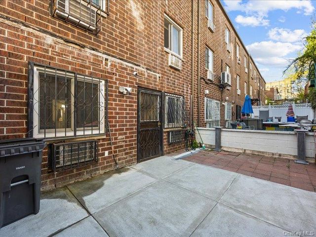 2058 Washington Avenue, Bronx, NY 10457