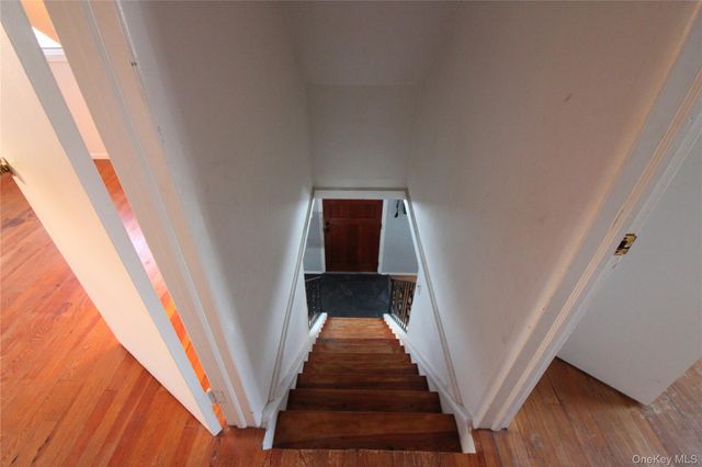 76 Vincent Road, Hicksville, NY 11801