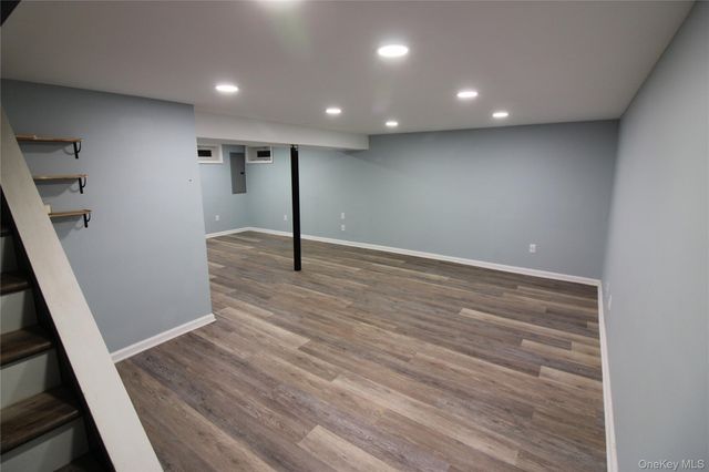 76 Vincent Road, Hicksville, NY 11801