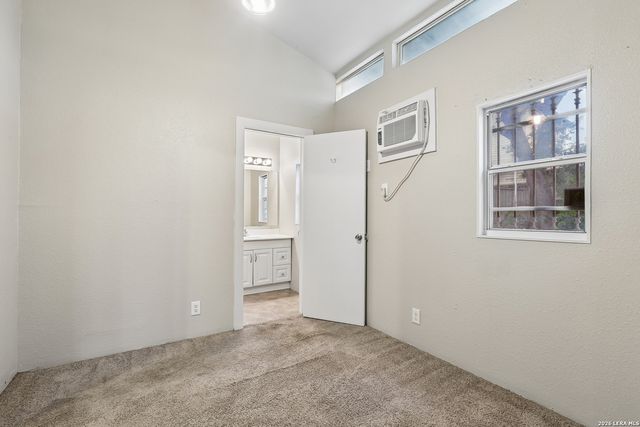 2310 N SABINAS ST, San Antonio, TX 78201