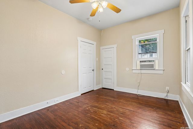2310 N SABINAS ST, San Antonio, TX 78201