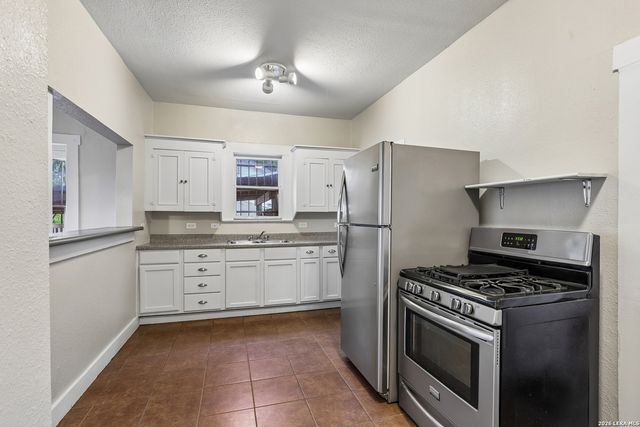 2310 N SABINAS ST, San Antonio, TX 78201